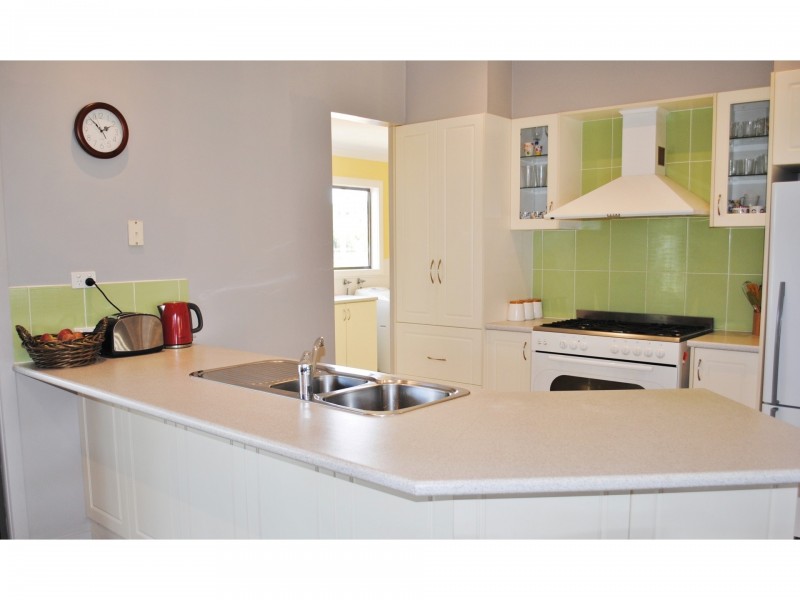 6 Upland Street, Lindenow South VIC 3875