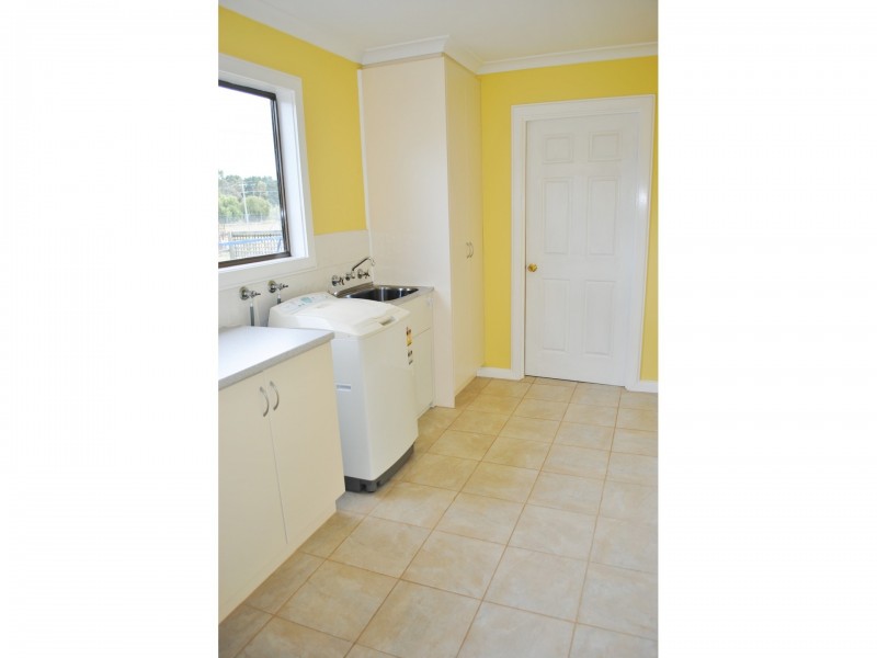 6 Upland Street, Lindenow South VIC 3875