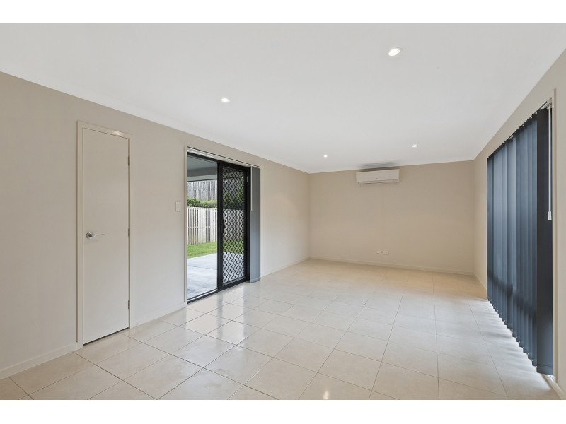 34 Honeyeater Crescent, Dakabin QLD 4503