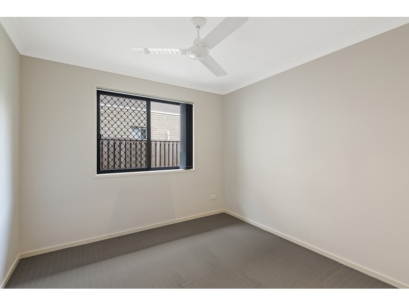 34 Honeyeater Crescent, Dakabin QLD 4503