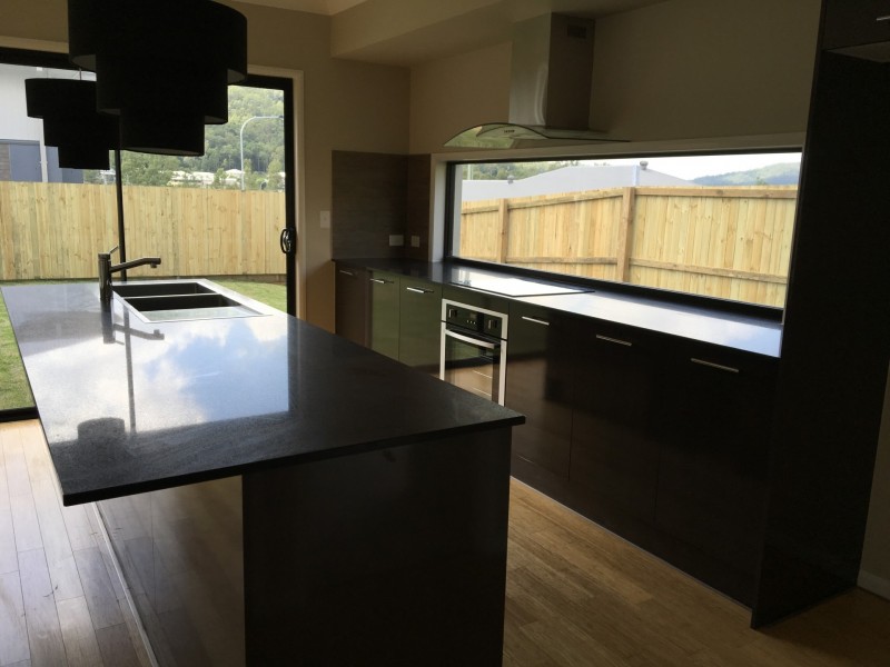 1 Eliza Close, The Gap QLD 4061