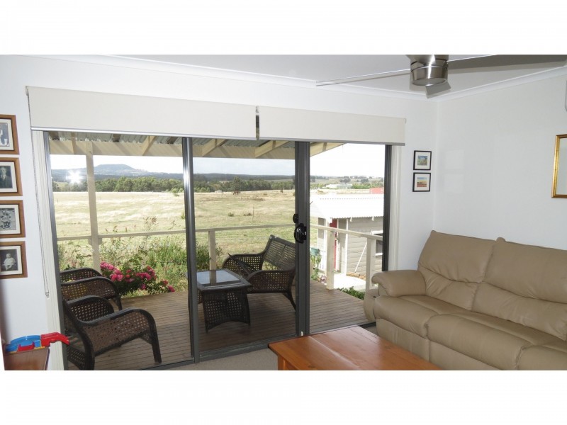 5148 Colac-Ballarat Road, Cambrian Hill VIC 3352