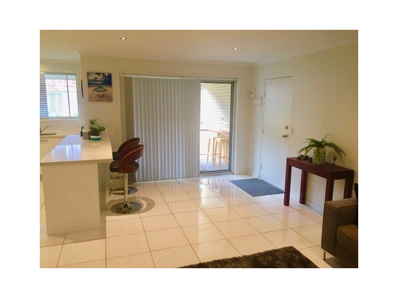 4/7 Allara Avenue, Palm Beach QLD 4221