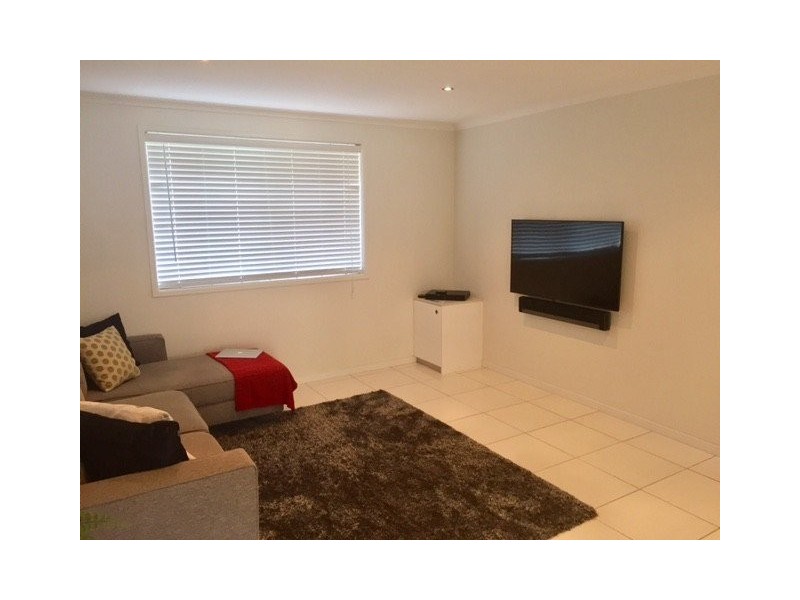 4/7 Allara Avenue, Palm Beach QLD 4221