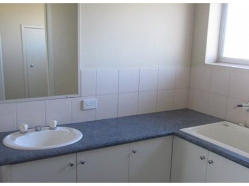 5/21 Fennager Way, Calista WA 6167