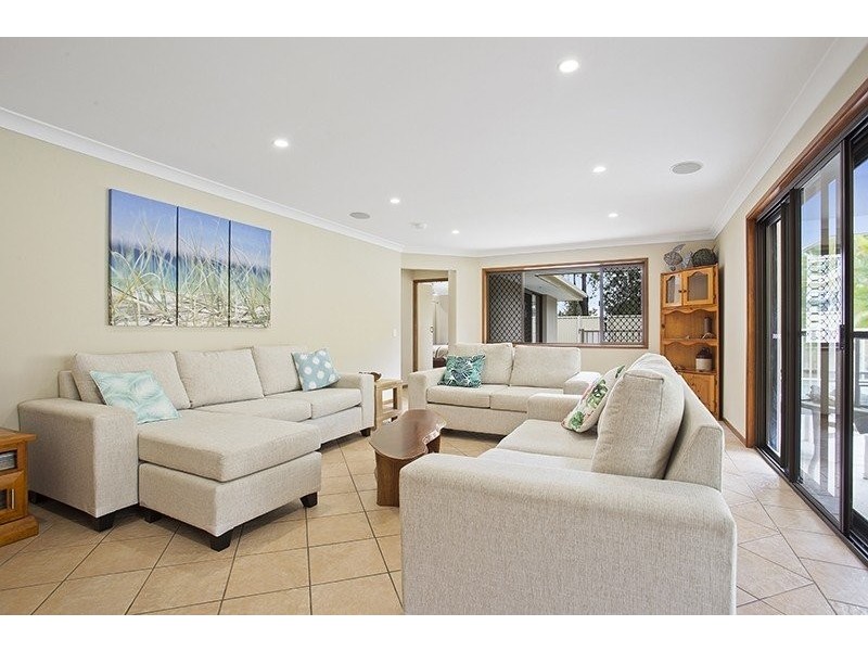 54 Togo’s Avenue, Currumbin Waters QLD 4223