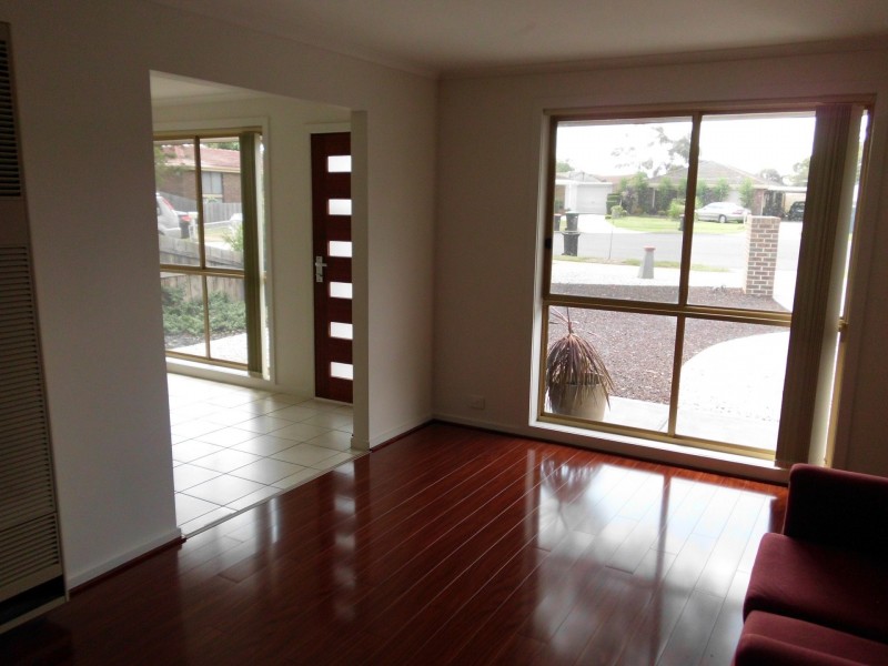 1 Pratt Court, Melton VIC 3337