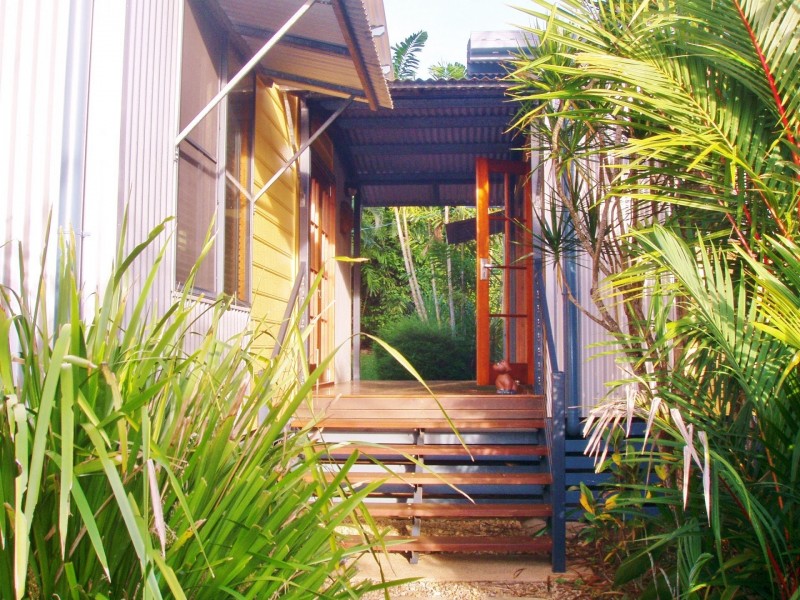 8 Spurwood Close, Wongaling Beach QLD 4852