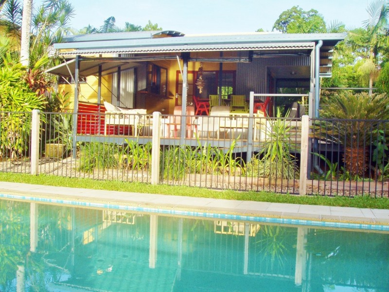 8 Spurwood Close, Wongaling Beach QLD 4852