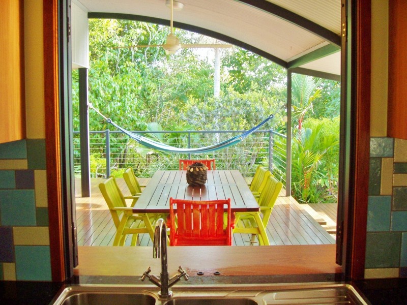 8 Spurwood Close, Wongaling Beach QLD 4852