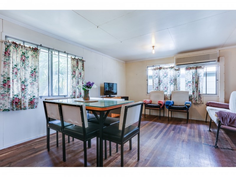 14 Hampton Court, One Mile QLD 4305