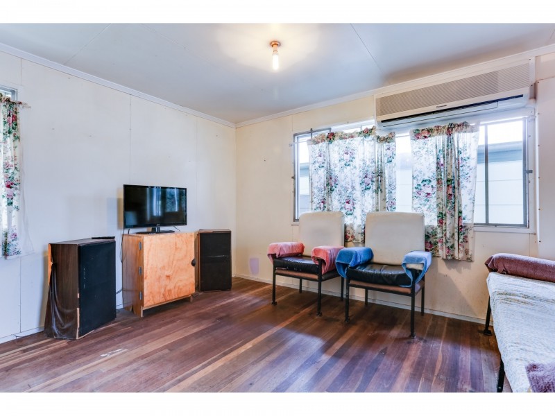 14 Hampton Court, One Mile QLD 4305