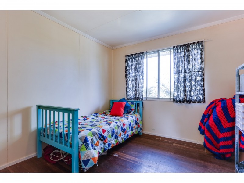 14 Hampton Court, One Mile QLD 4305