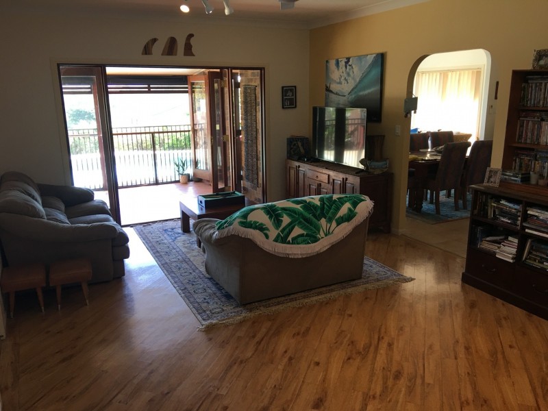 9 Valley Breeze Court, Coes Creek QLD 4560