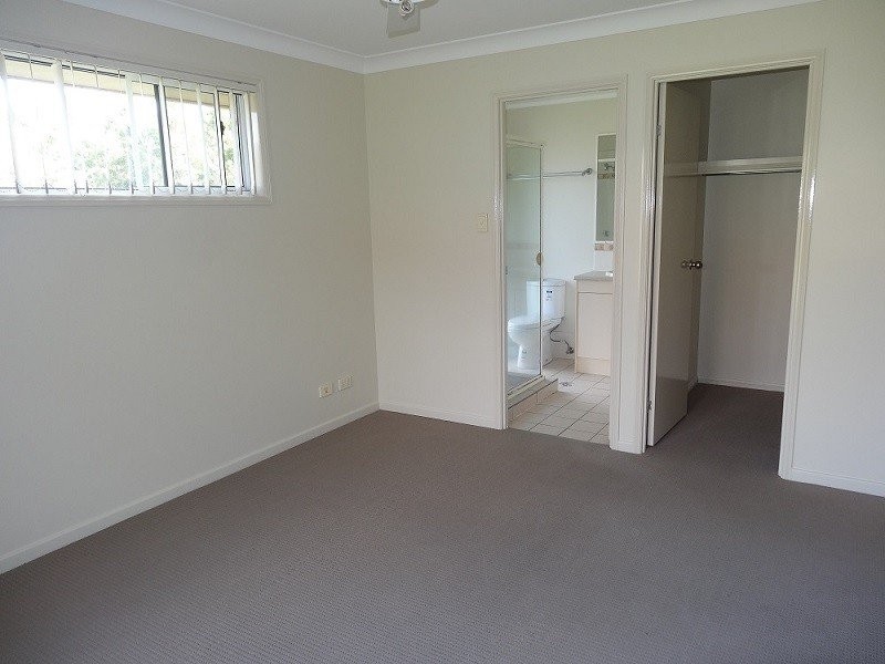 26 McKerrow Crescent, Goodna QLD 4300