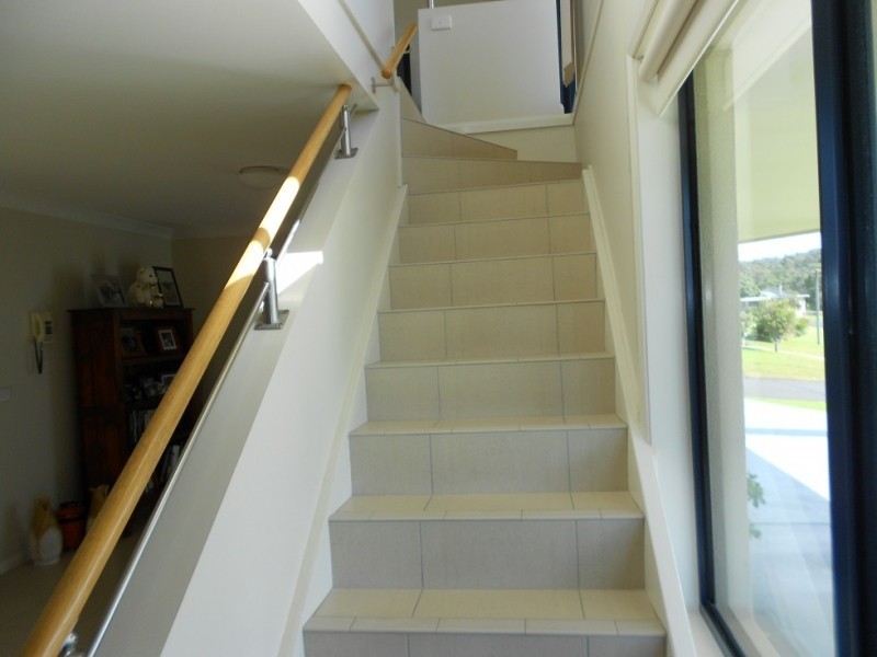 6 Lakeside Drive, Kianga NSW 2546