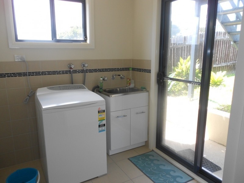 6 Lakeside Drive, Kianga NSW 2546