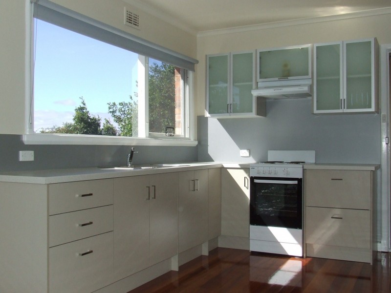 27 Maroney Street, Kings Meadows TAS 7249