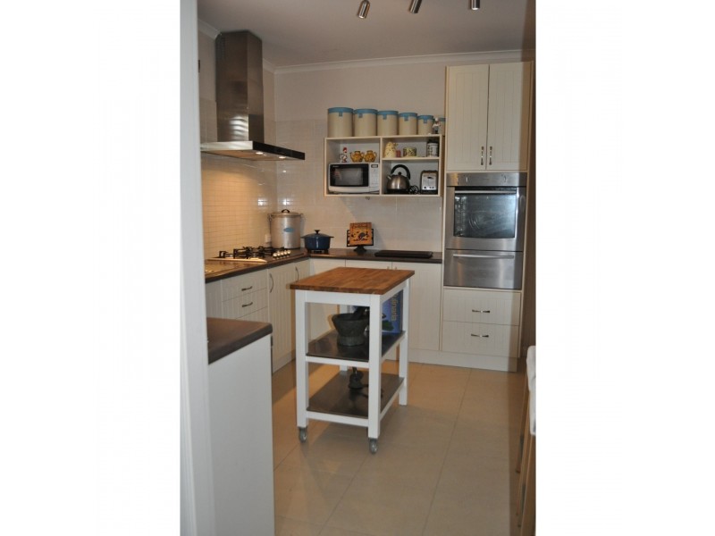 18 Ebury Street, Bundanoon NSW 2578