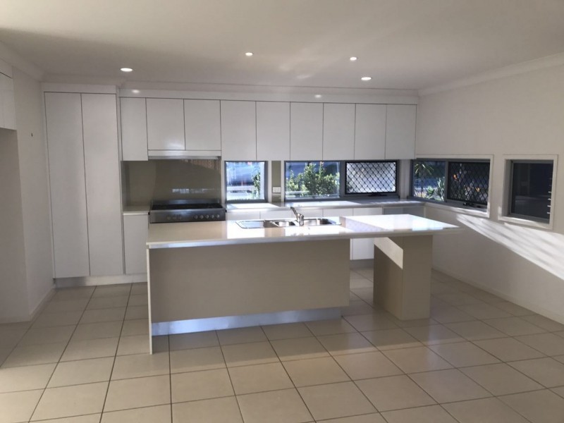 11 Cherry Court, Coomera QLD 4209