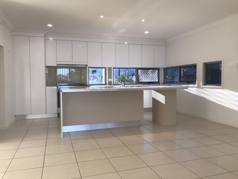 11 Cherry Court, Coomera QLD 4209