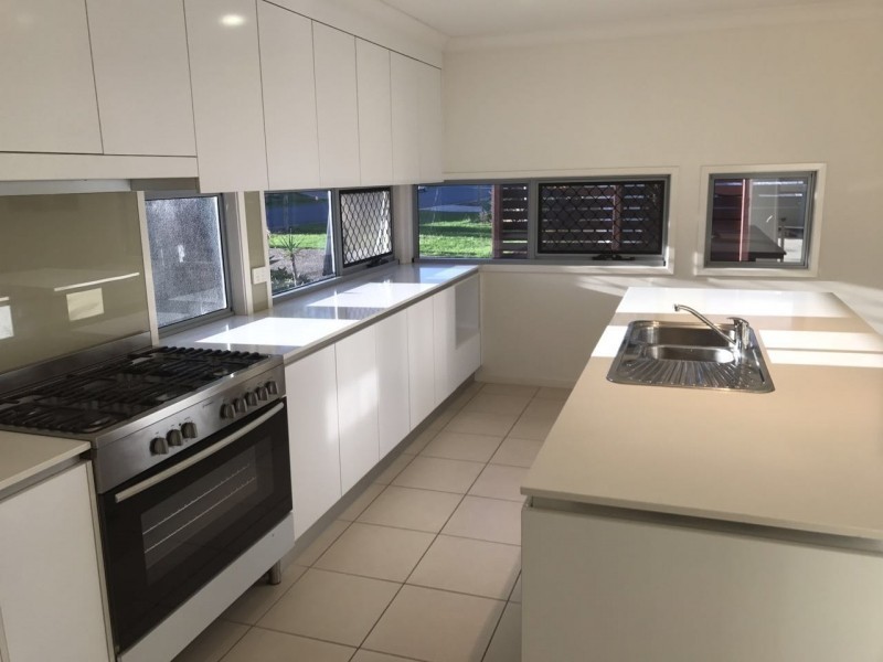 11 Cherry Court, Coomera QLD 4209