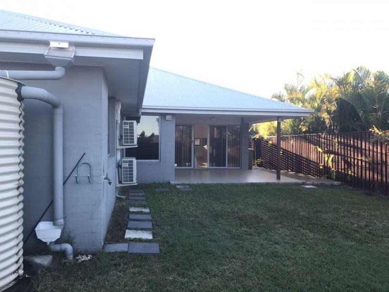 11 Cherry Court, Coomera QLD 4209