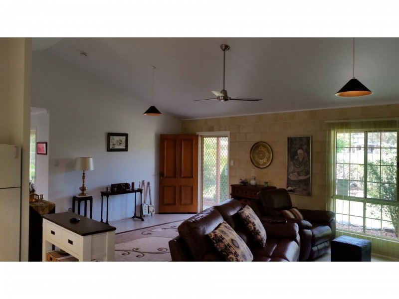 47 Westwood Way, Oakhurst QLD 4650