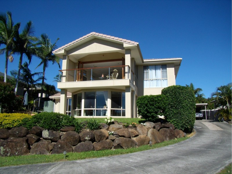 13 Parklane Place, Highland Park QLD 4211