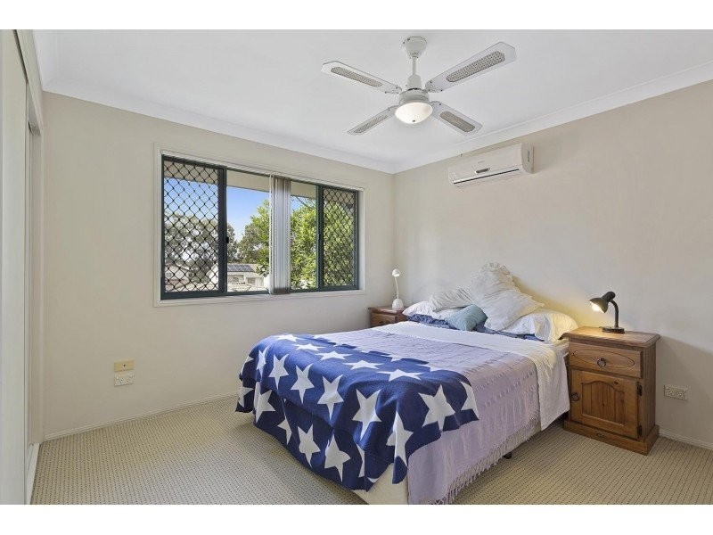 10 Encore Crescent, Ashmore QLD 4214