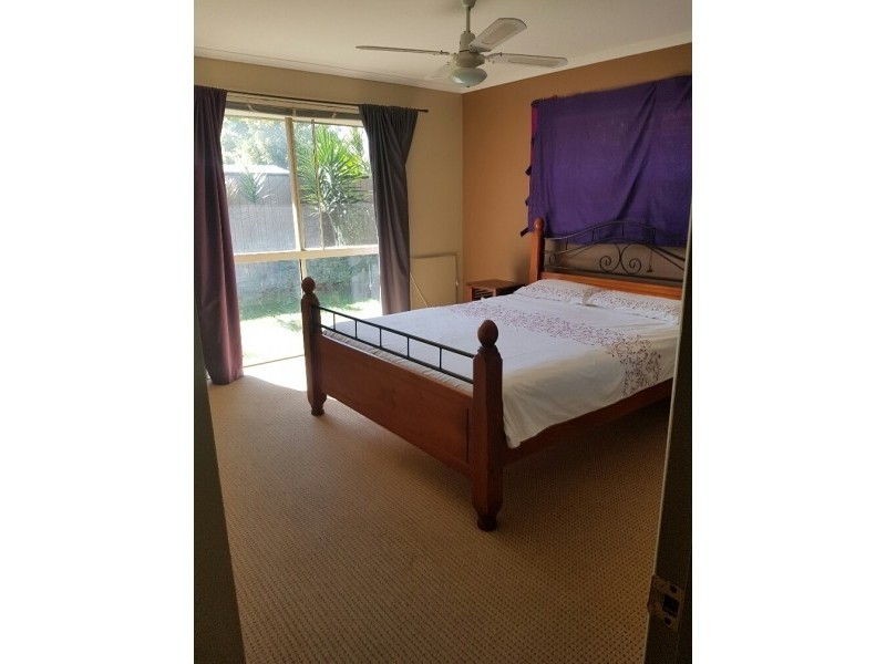 2/21 Victoria  Avenue, Pottsville NSW 2489