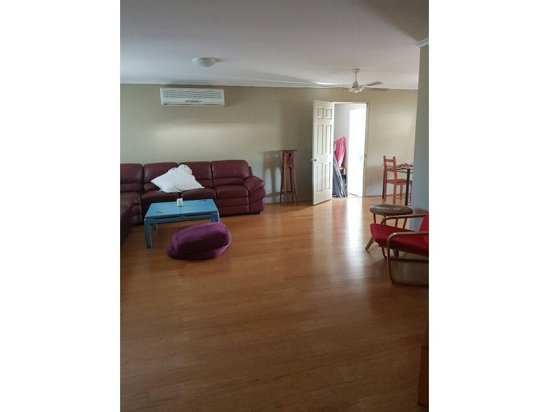 2/21 Victoria  Avenue, Pottsville NSW 2489