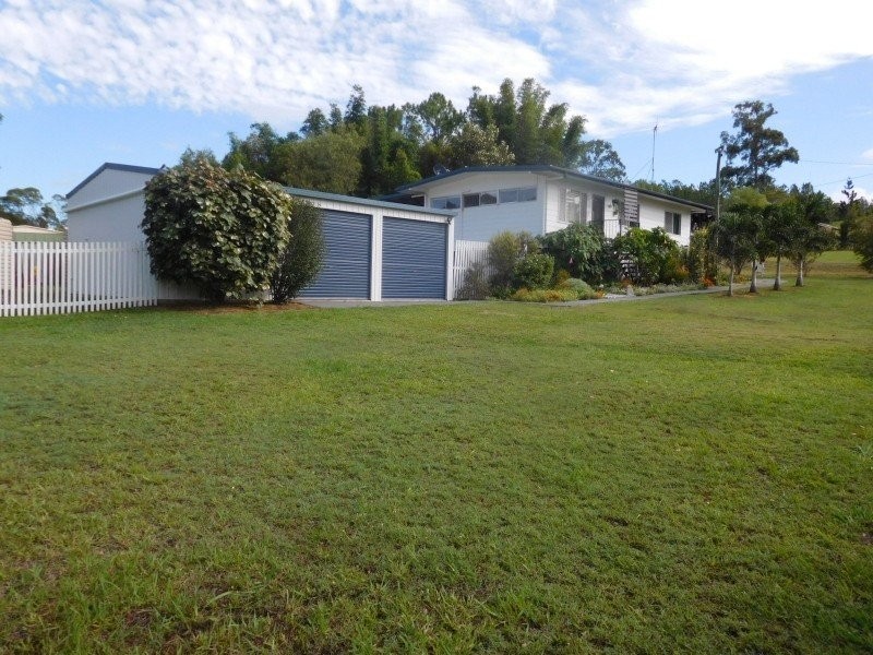 Glenwood QLD 4570