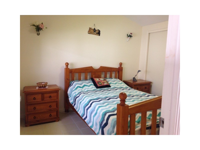 42 Albany Road, Hyde Park QLD 4812