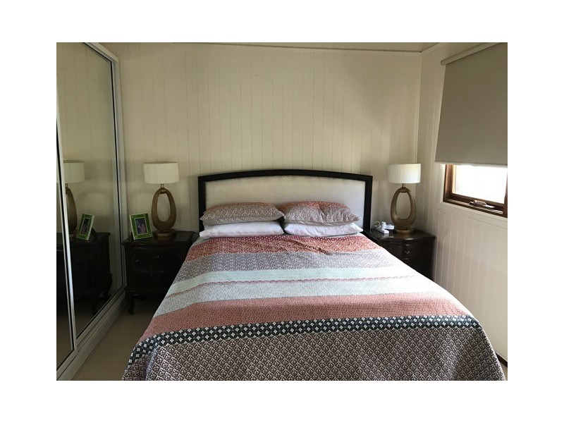 42 Albany Road, Hyde Park QLD 4812