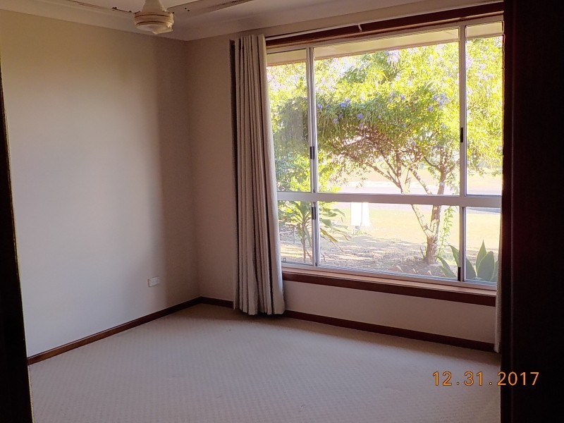 4 Grevillia Avenue, Yamba NSW 2464
