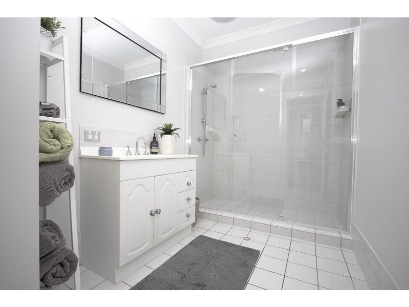 7 Violet Place, Wavell Heights QLD 4012