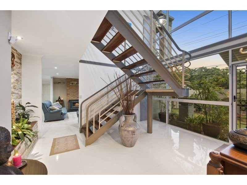 4 Buckingham Street, Margate QLD 4019