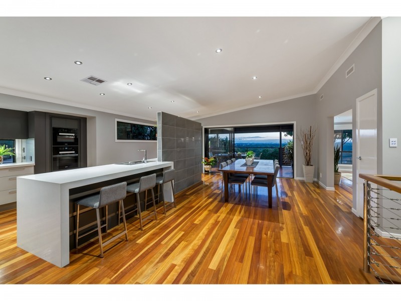 155 Gibson Crescent, Bellbowrie QLD 4070