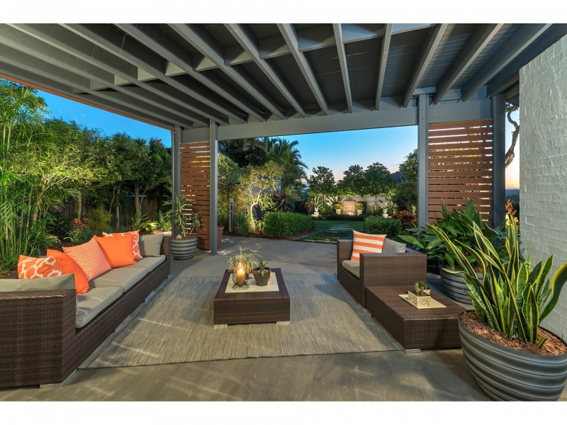 155 Gibson Crescent, Bellbowrie QLD 4070