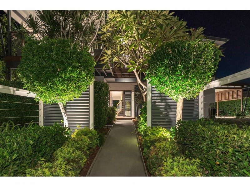 155 Gibson Crescent, Bellbowrie QLD 4070