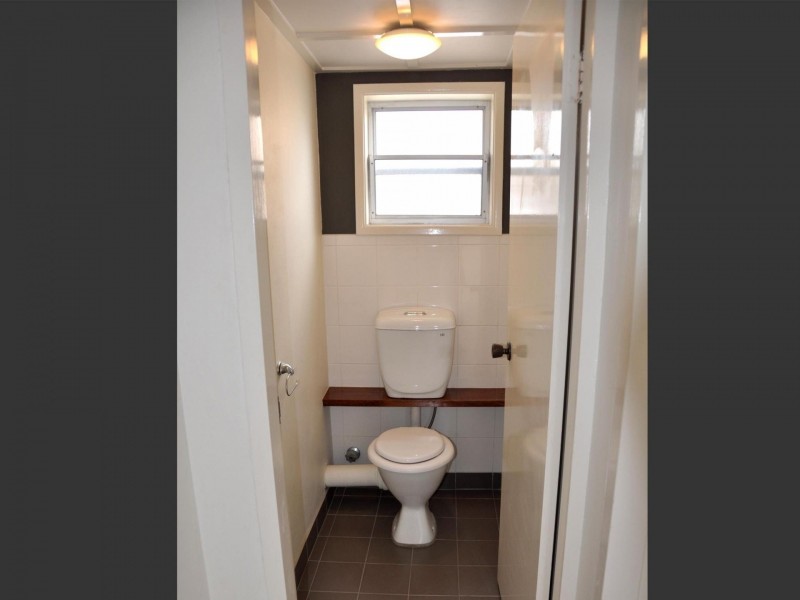 1/23 Watson Esplanade, Surfers Paradise QLD 4217