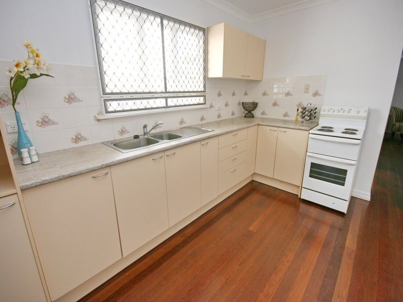 21 Ryder Street, Wynnum QLD 4178