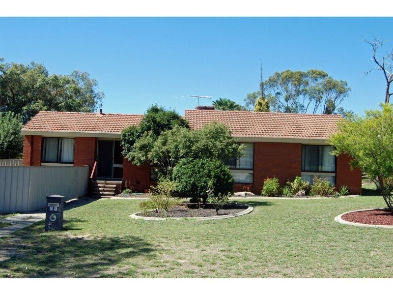 11 Buller Crescent, Thurgoona NSW 2640