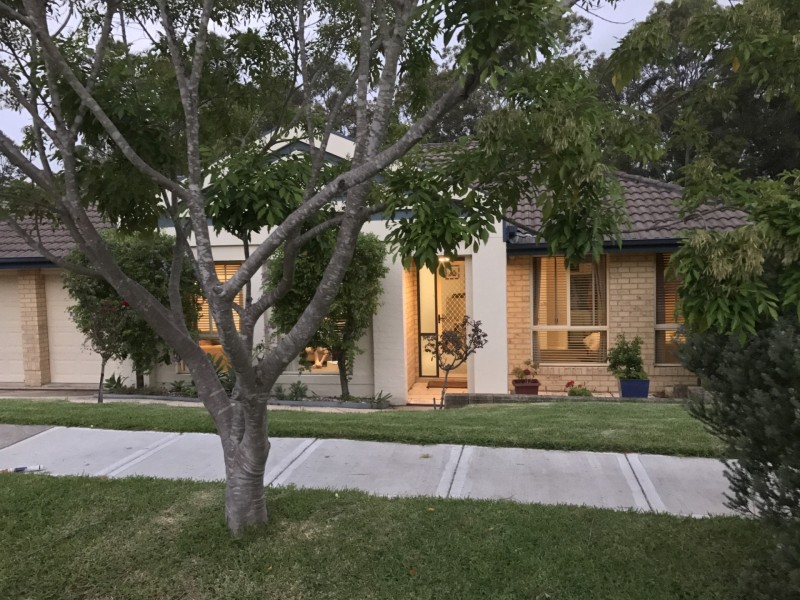 15 Hebrides Road, Fletcher NSW 2287