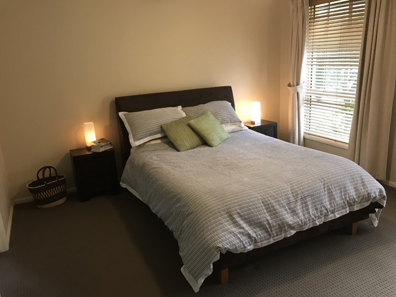 15 Hebrides Road, Fletcher NSW 2287