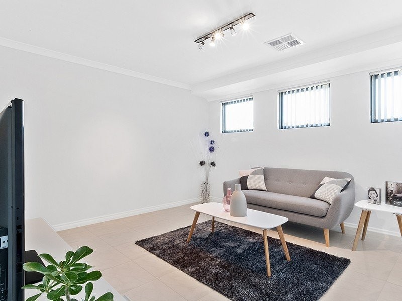 85 Brixton Crescent, Ellenbrook WA 6069