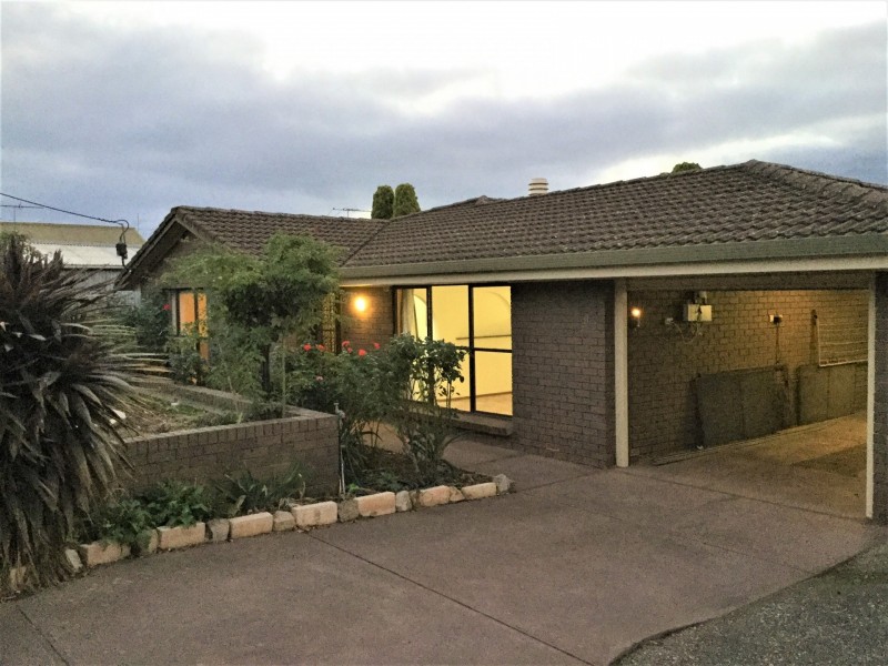 8 Nicol Street, Mclaren Vale SA 5171