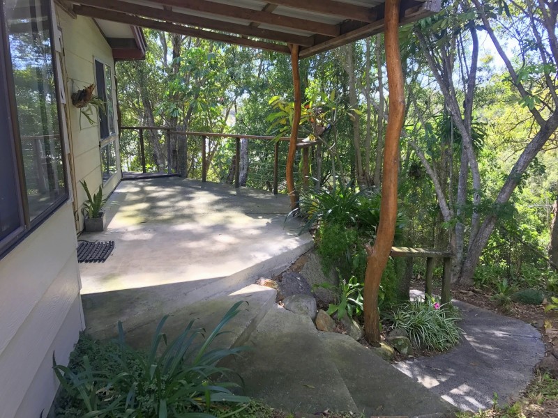 2 Hillcrest Avenue, Tweed Heads South NSW 2486