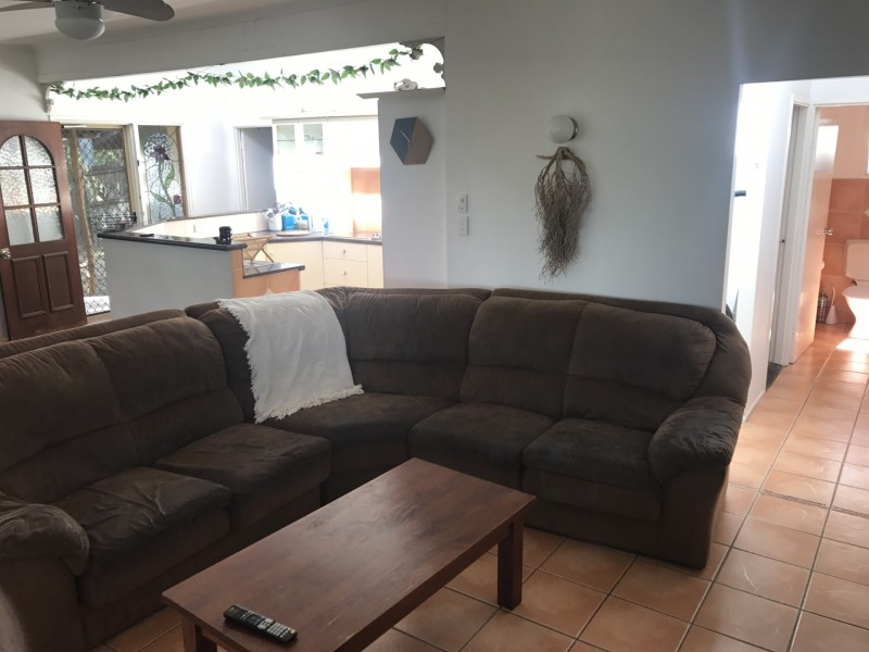 2 Hillcrest Avenue, Tweed Heads South NSW 2486